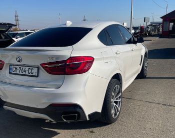 BMWX62016