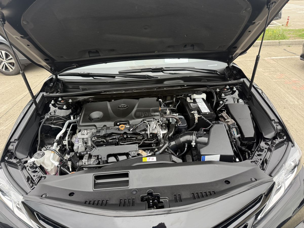 Toyota Camry - фото 12