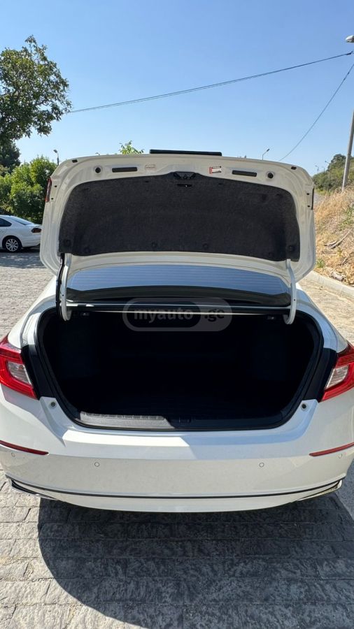 Honda Accord - фото 9