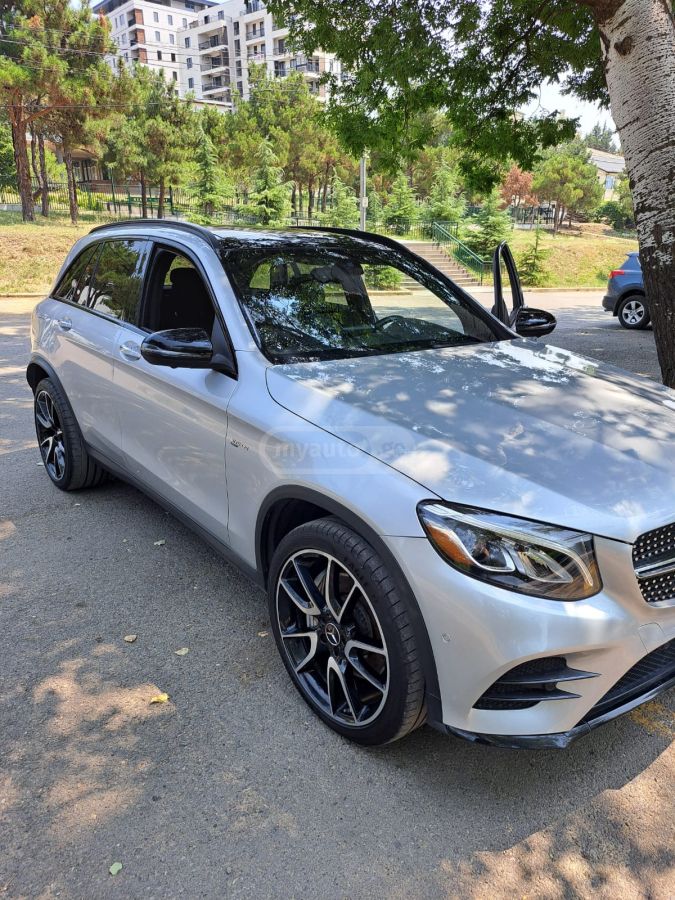 Mercedes-Benz GLC 43 AMG - фото 13