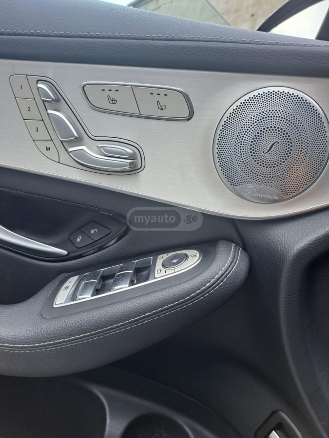 Mercedes-Benz GLC 43 AMG - фото 14