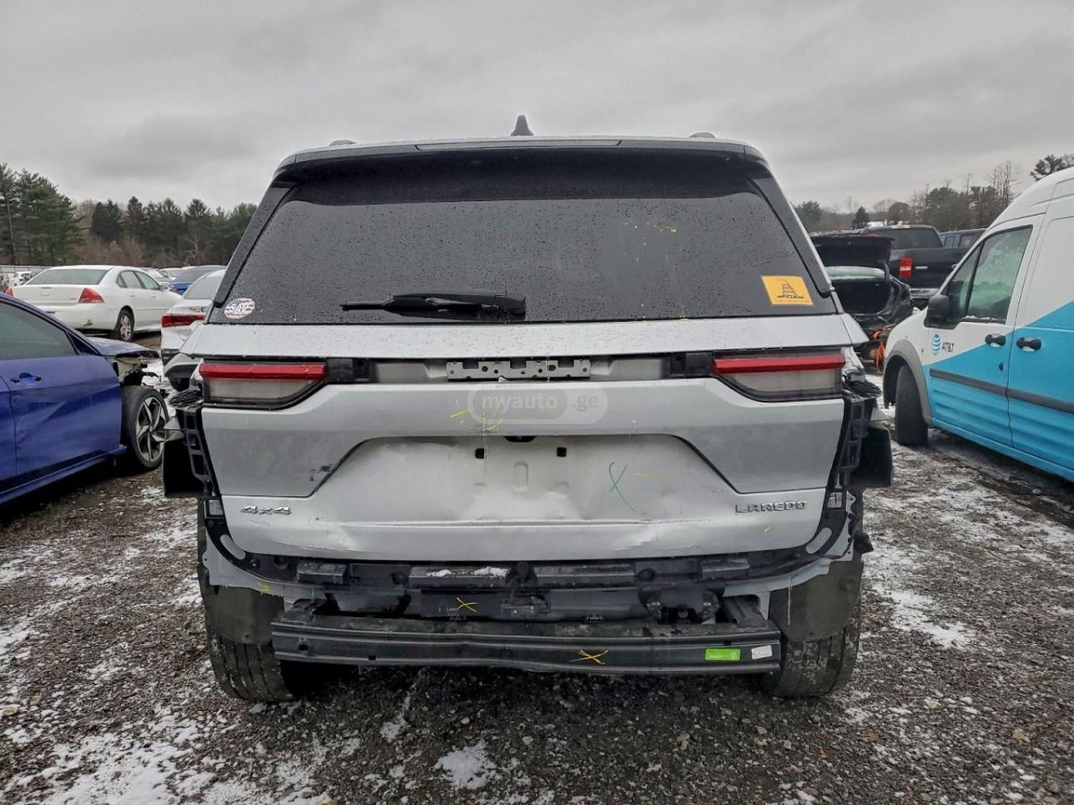 Jeep Grand Cherokee - фото 4