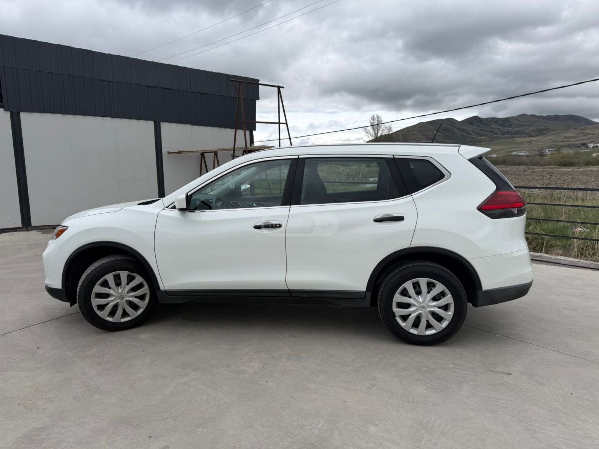 Nissan Rogue - фото 6