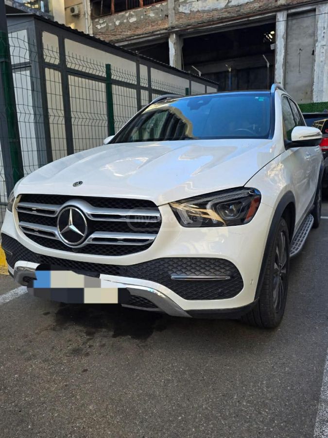 Mercedes-Benz GLE 350 - фото 1