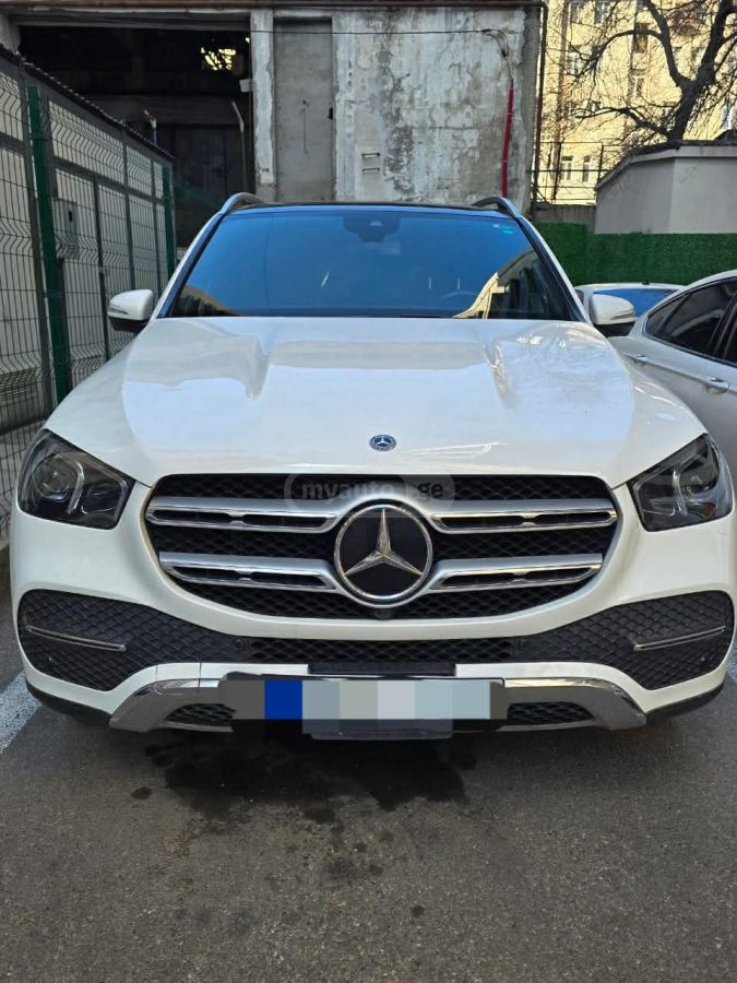 Mercedes-Benz GLE 350 - фото 3