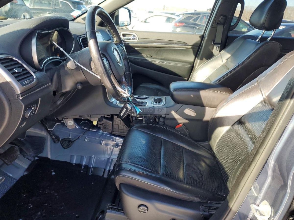 Jeep Grand Cherokee - фото 7