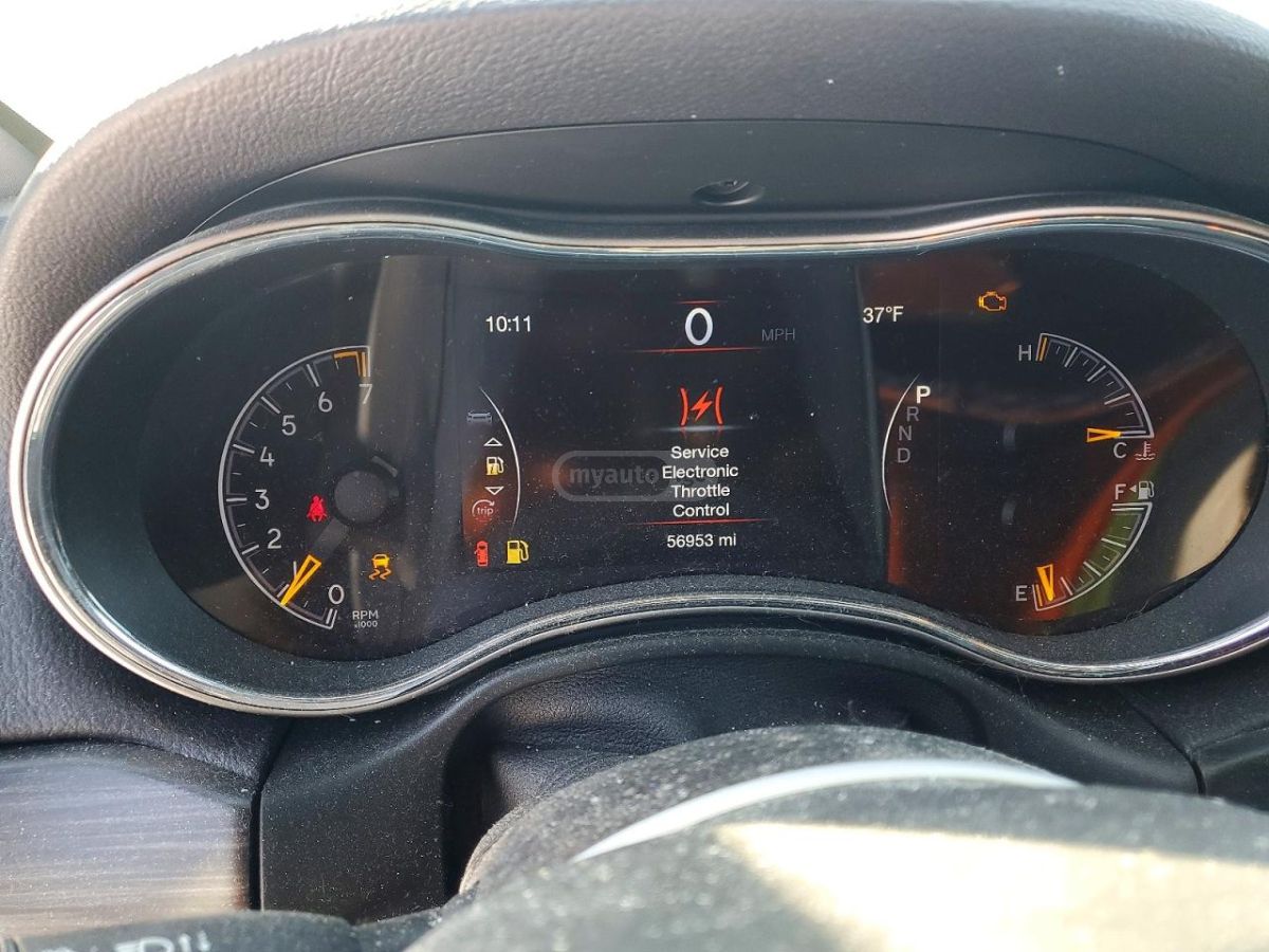 Jeep Grand Cherokee - фото 9