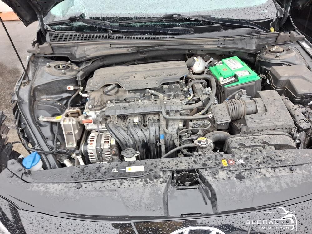 Hyundai SEL 4dr Sedan — миниатюра 12