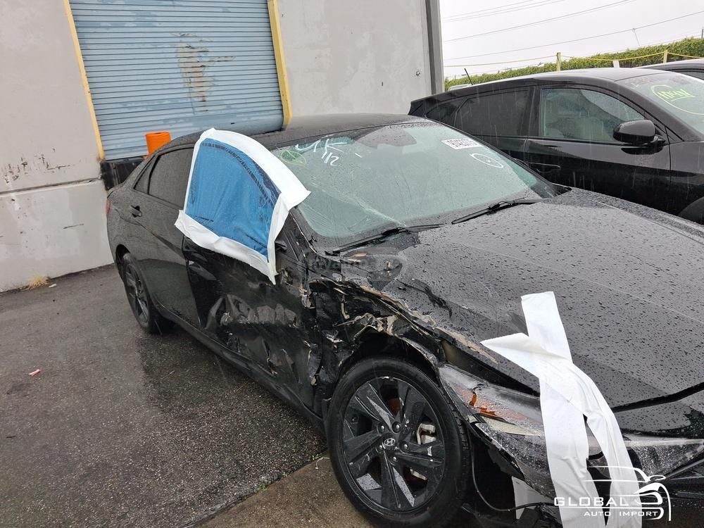 Hyundai SEL 4dr Sedan — миниатюра 13