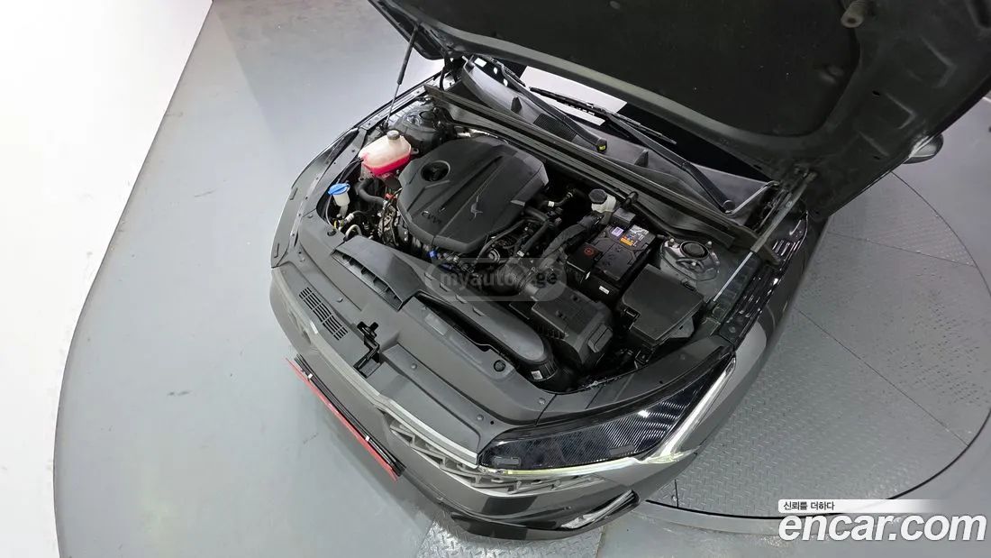 Kia Optima - фото 6