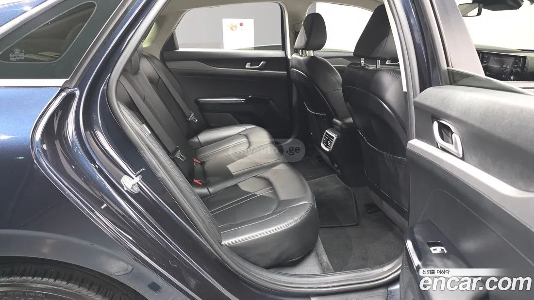 Kia Optima - фото 12