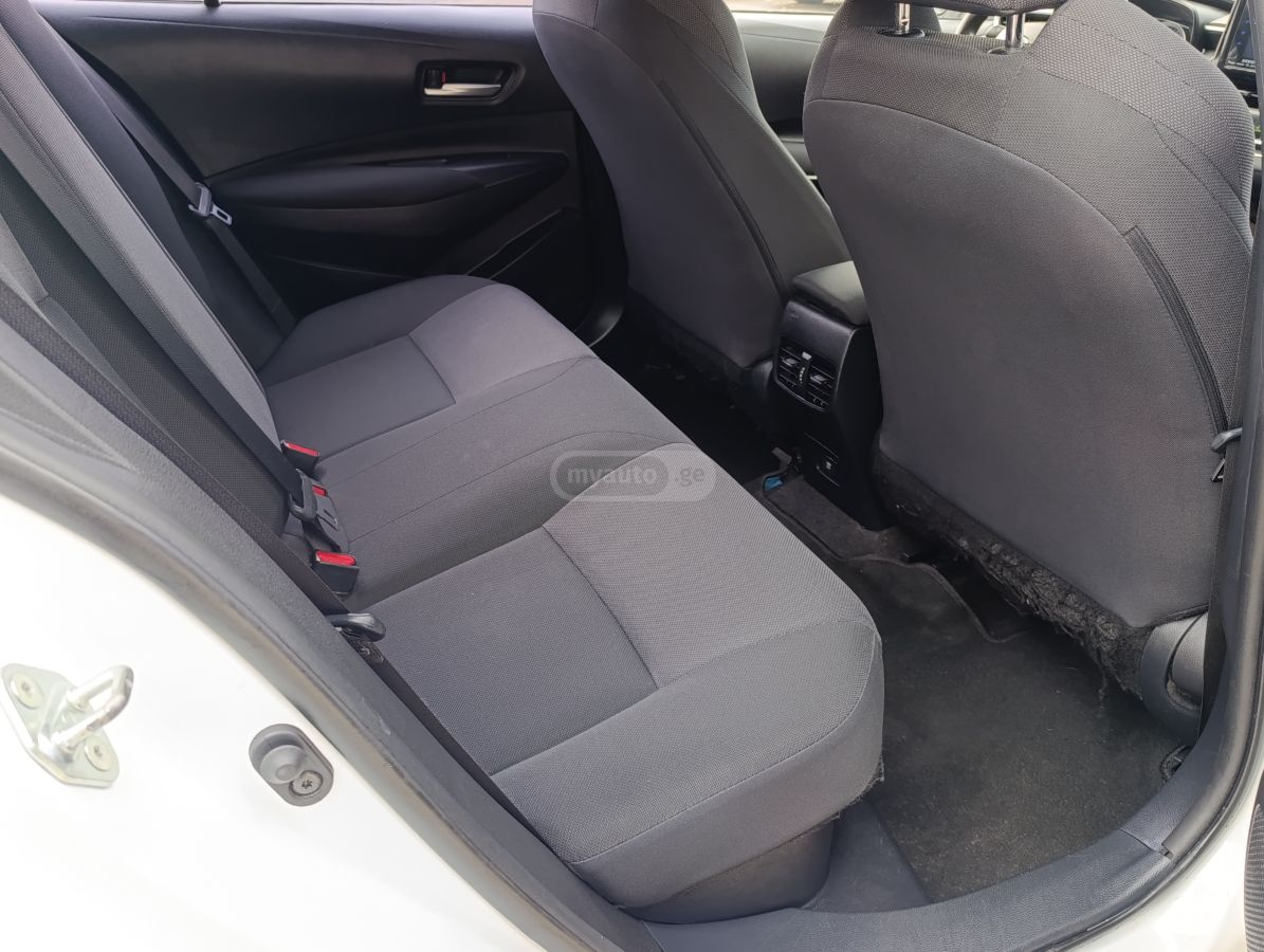 Toyota Corolla - фото 8