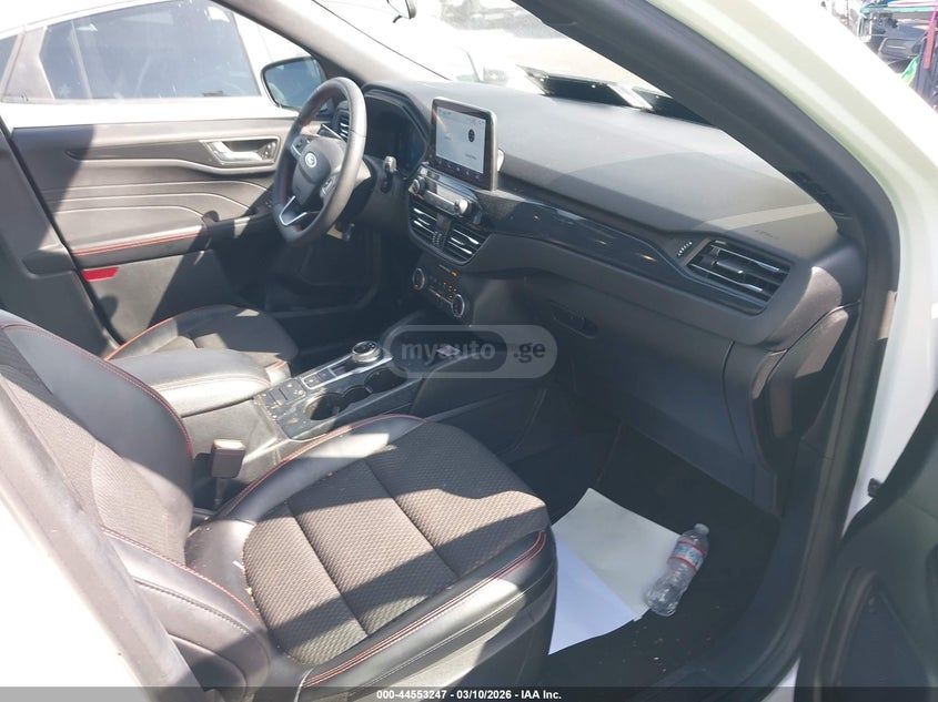 Ford Escape 2023 — миниатюра 5