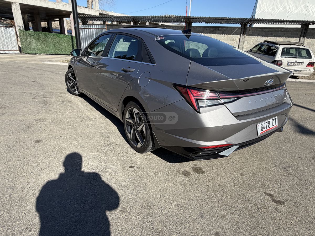 Hyundai Limited 4dr Sedan — миниатюра 8