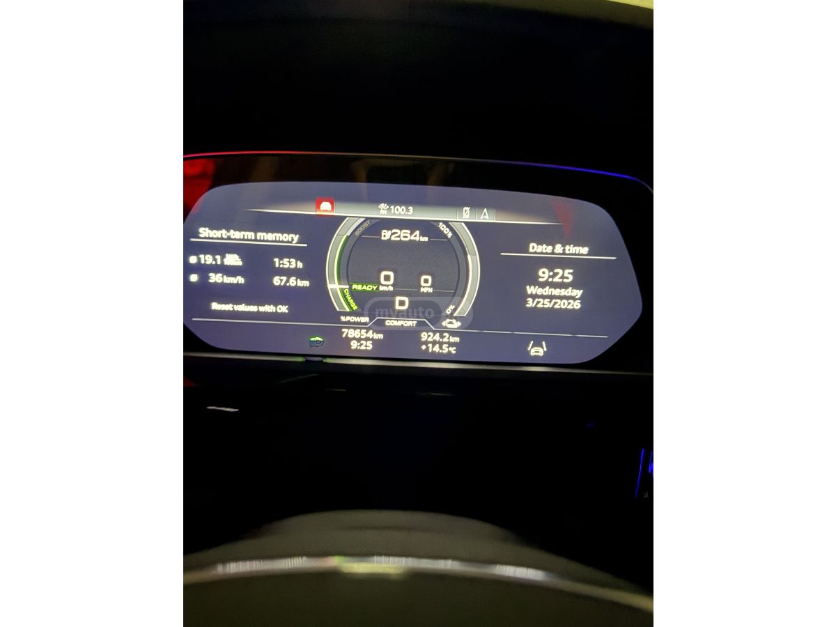 Audi E-Tron - фото 14