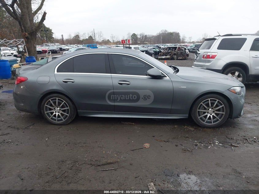 Mercedes-Benz C 43 AMG 2024 — миниатюра 12