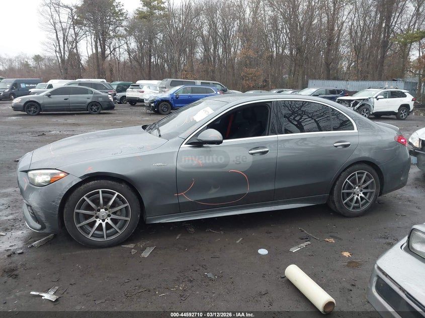 Mercedes-Benz C 43 AMG 2024 — миниатюра 13