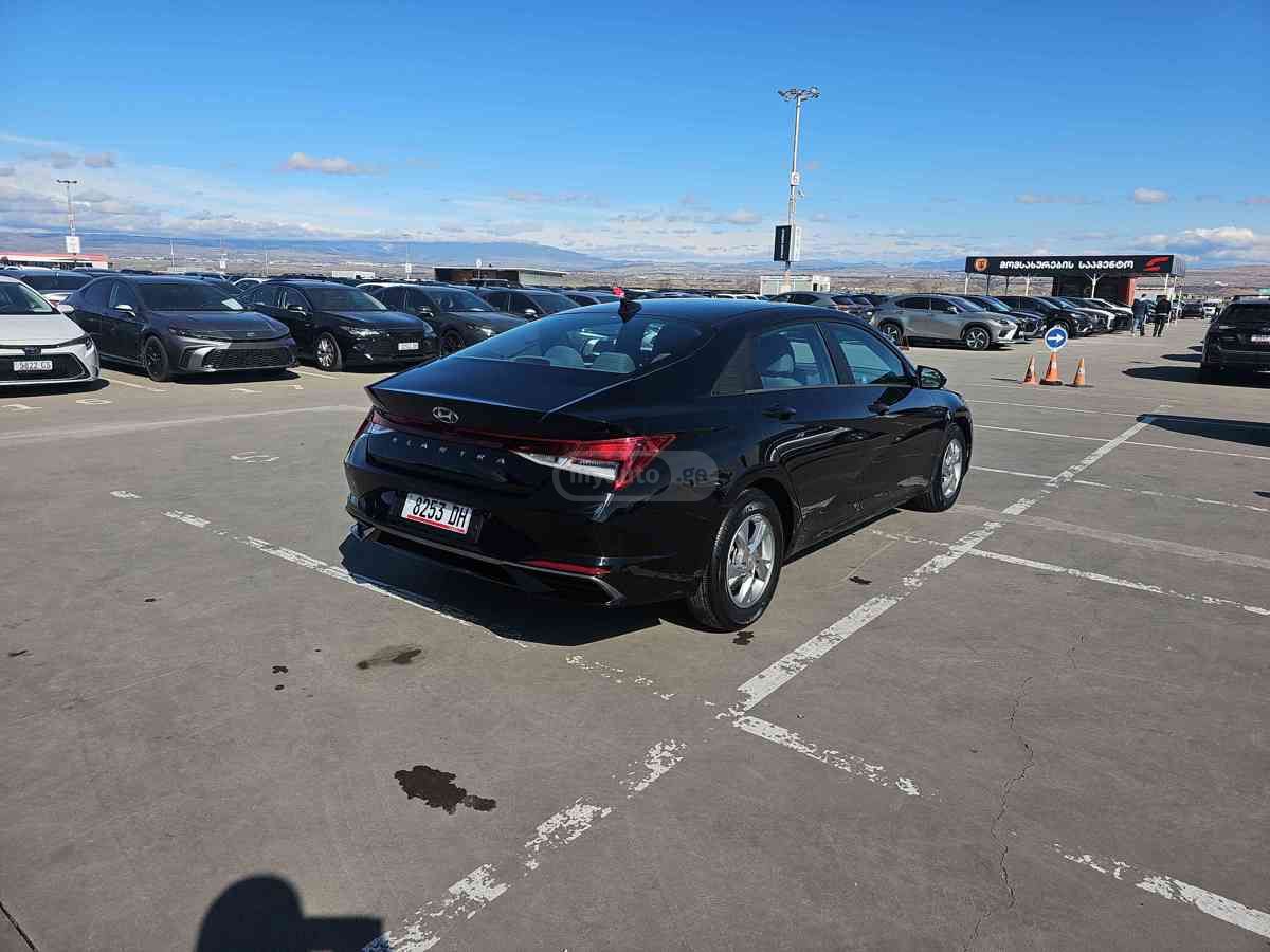 Hyundai Hyundai Elantra — миниатюра 4