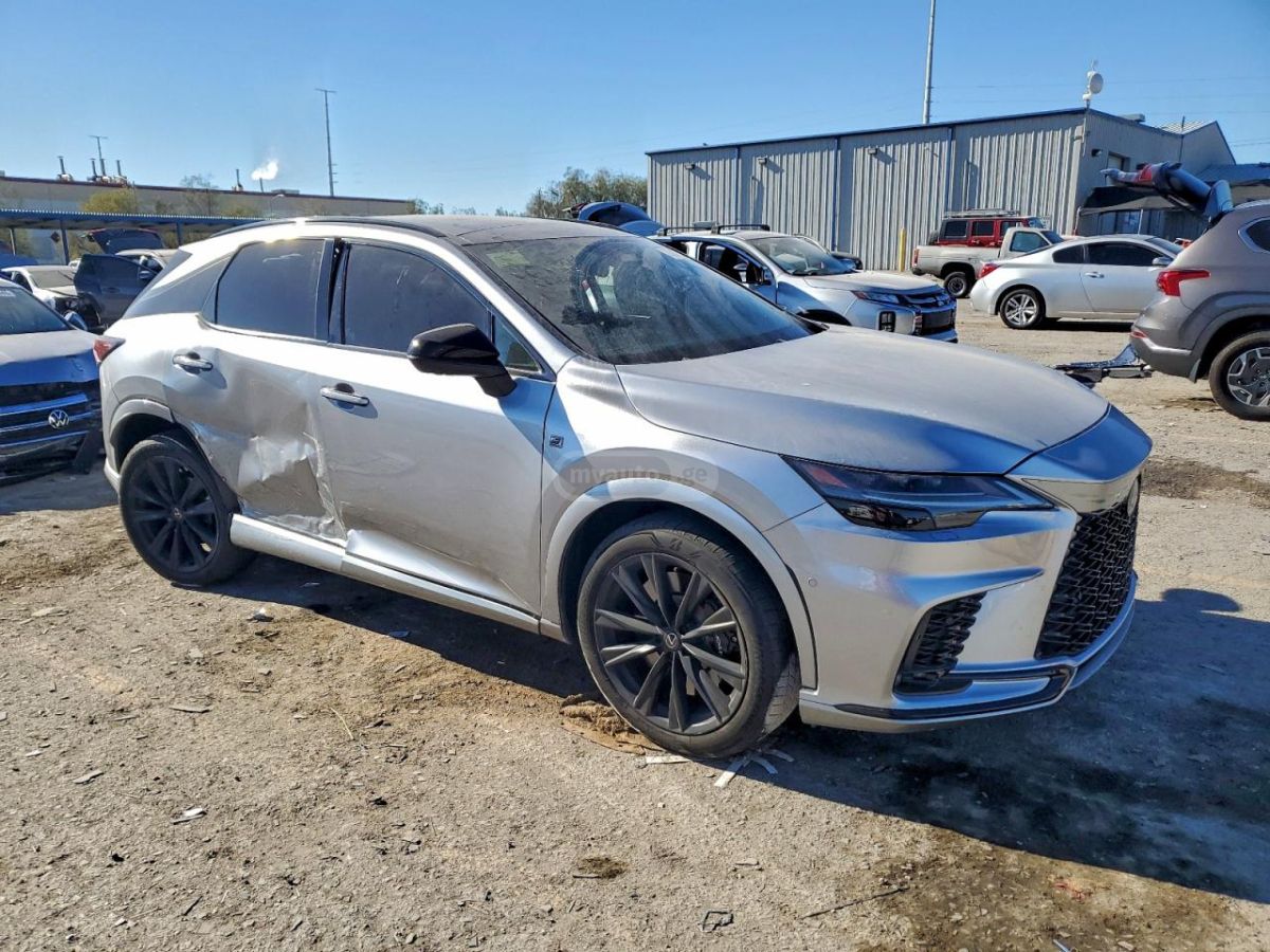 Lexus F-Sport — миниатюра 3