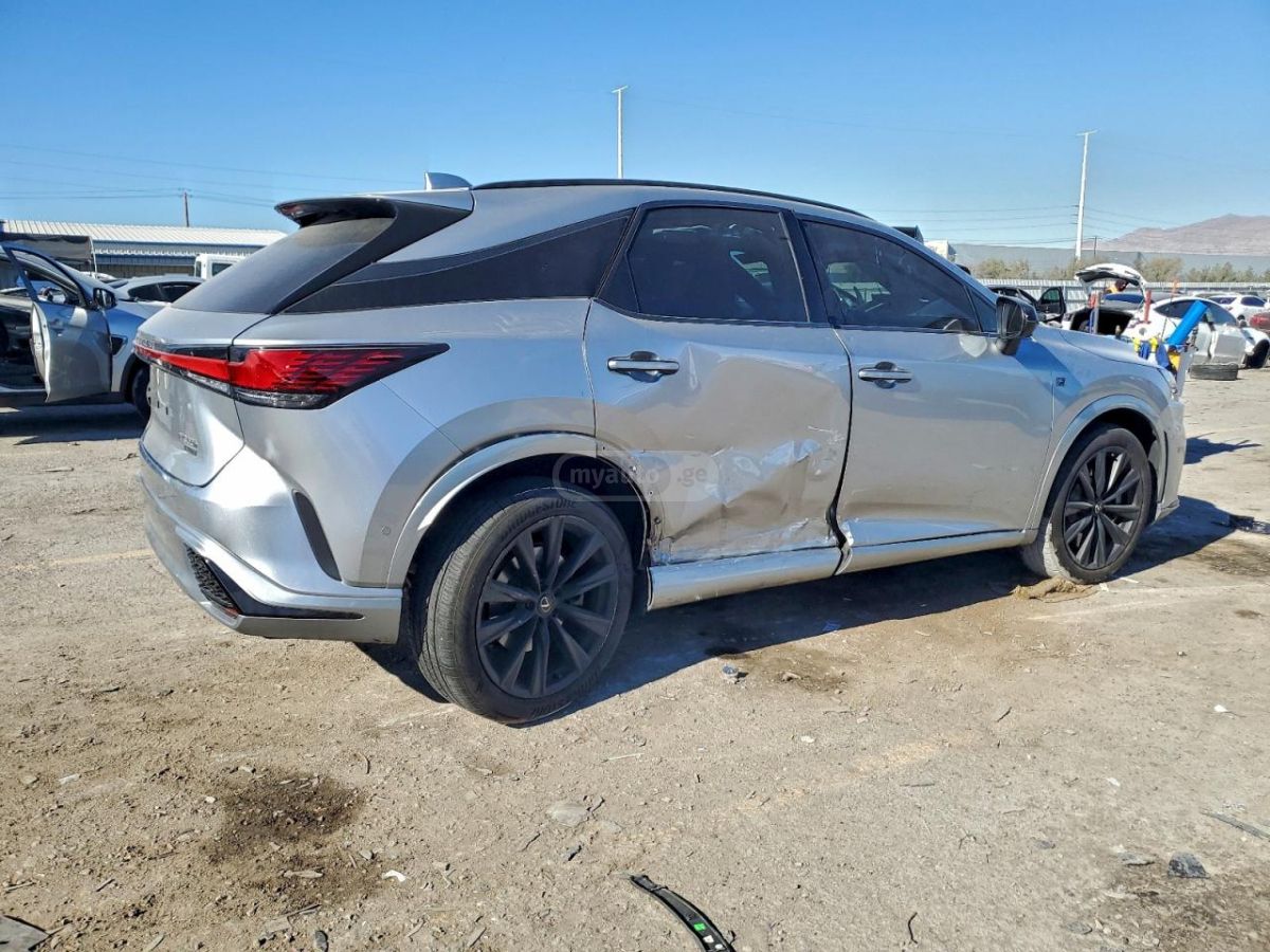 Lexus F-Sport — миниатюра 5