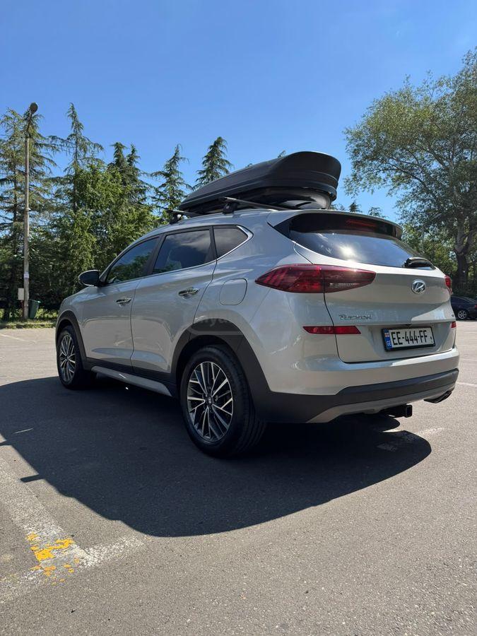 نمای دیگر Hyundai Limited 4dr All-Wheel Drive Au 2020