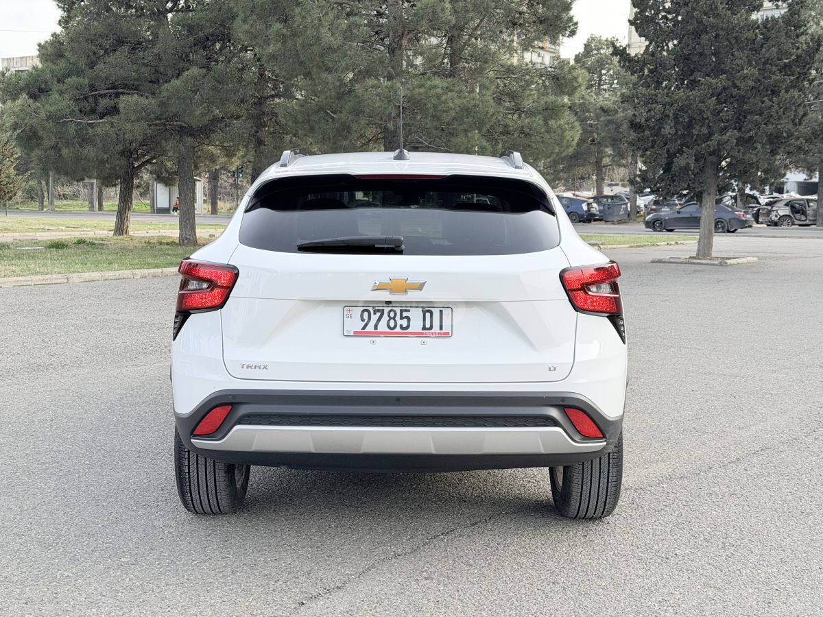 Chevrolet Trax - фото 5