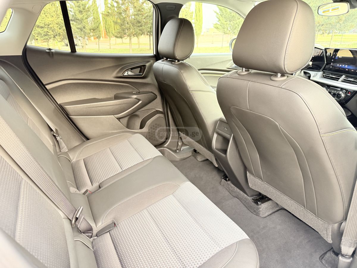 Chevrolet Trax - фото 9