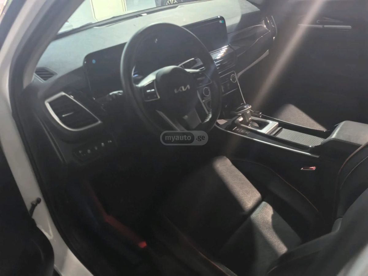 Kia Seltos 2023 — миниатюра 6