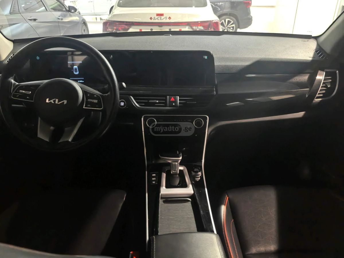 Kia Seltos 2023 — миниатюра 8