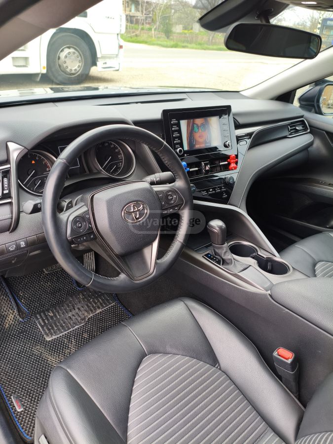 Toyota Camry - фото 7