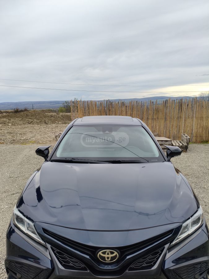 Toyota Camry - фото 8