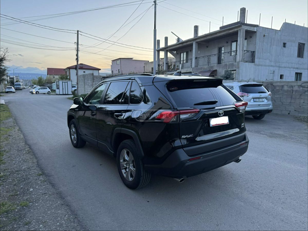 Toyota RAV 4 - фото 11