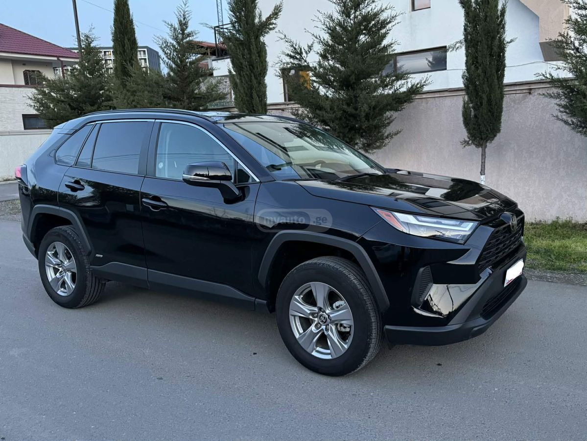Toyota RAV 4 - фото 8
