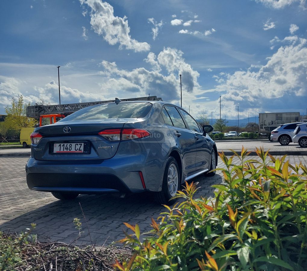 Toyota Corolla - фото 3