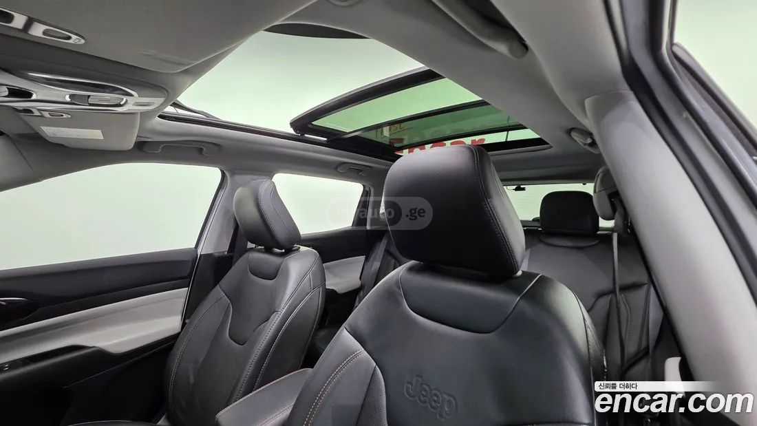 Jeep Compass - фото 11