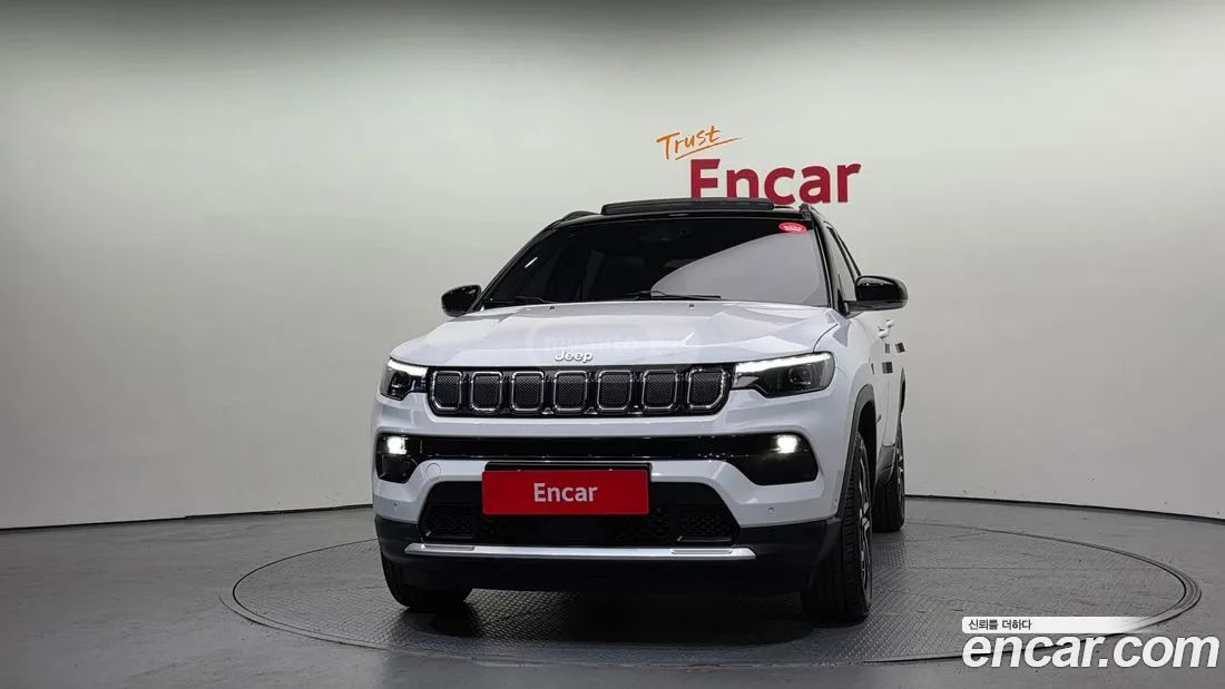 Jeep Compass - фото 3