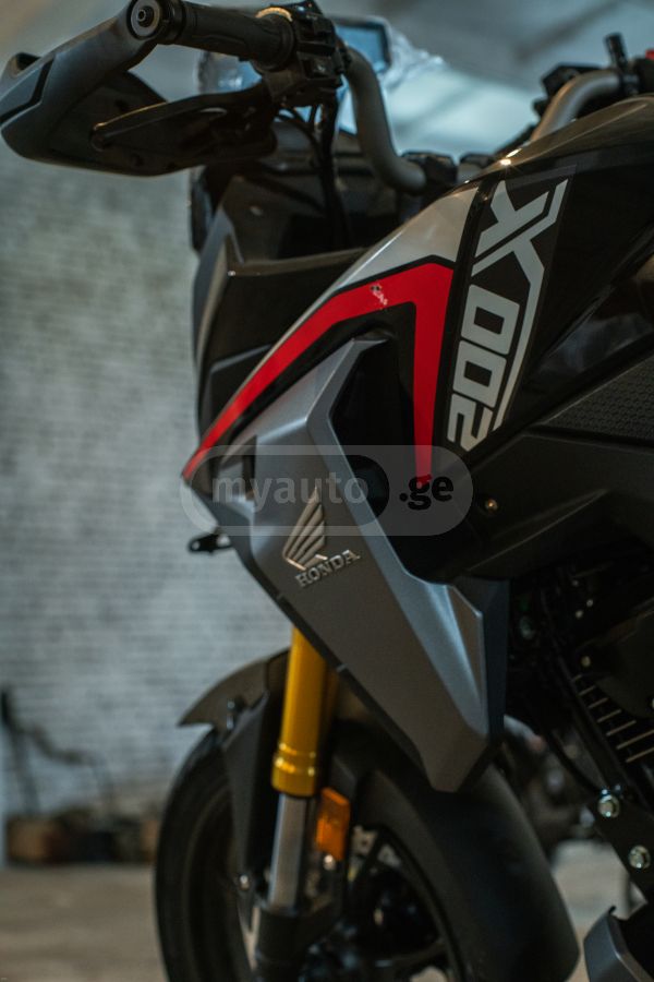 Honda CB 200 X 