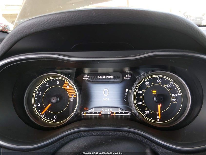 Jeep Cherokee - фото 7