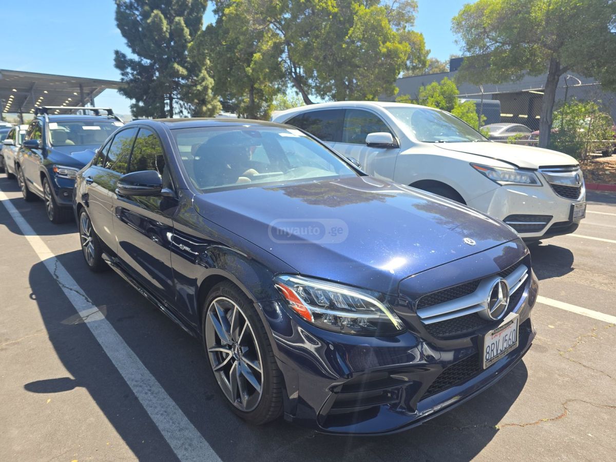 Mercedes-Benz C 43 AMG - фото 1