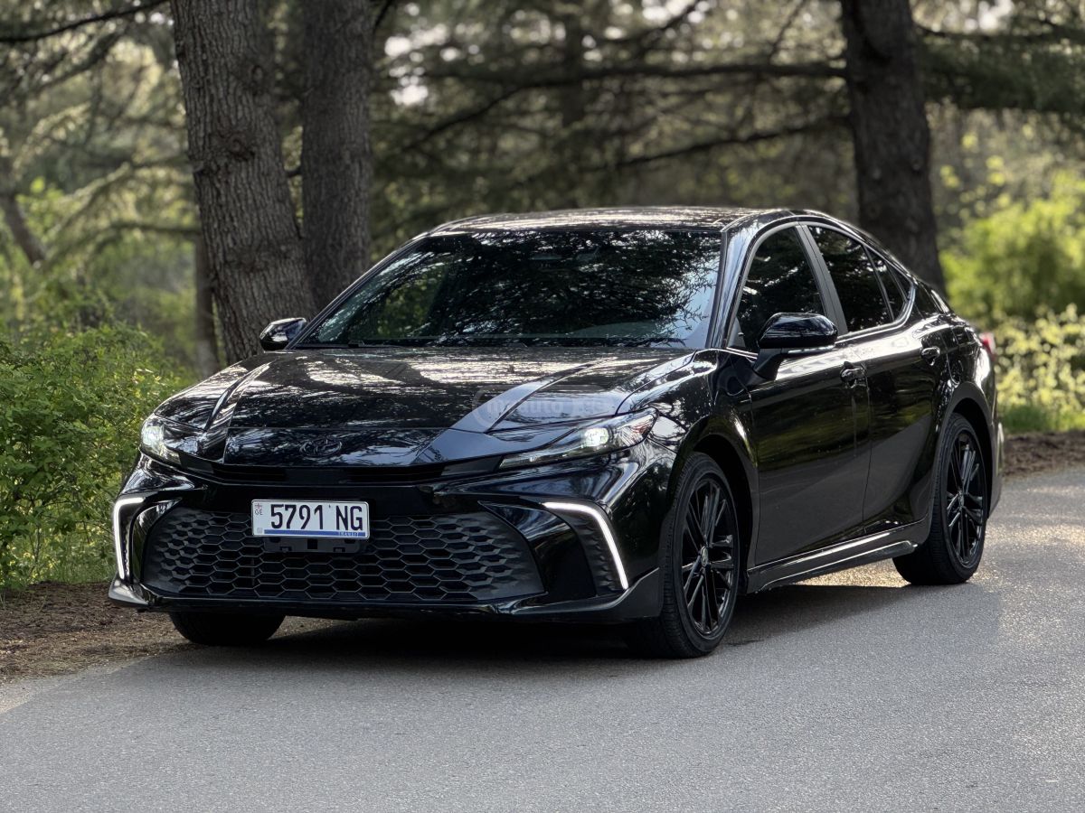 Toyota Camry - фото 12