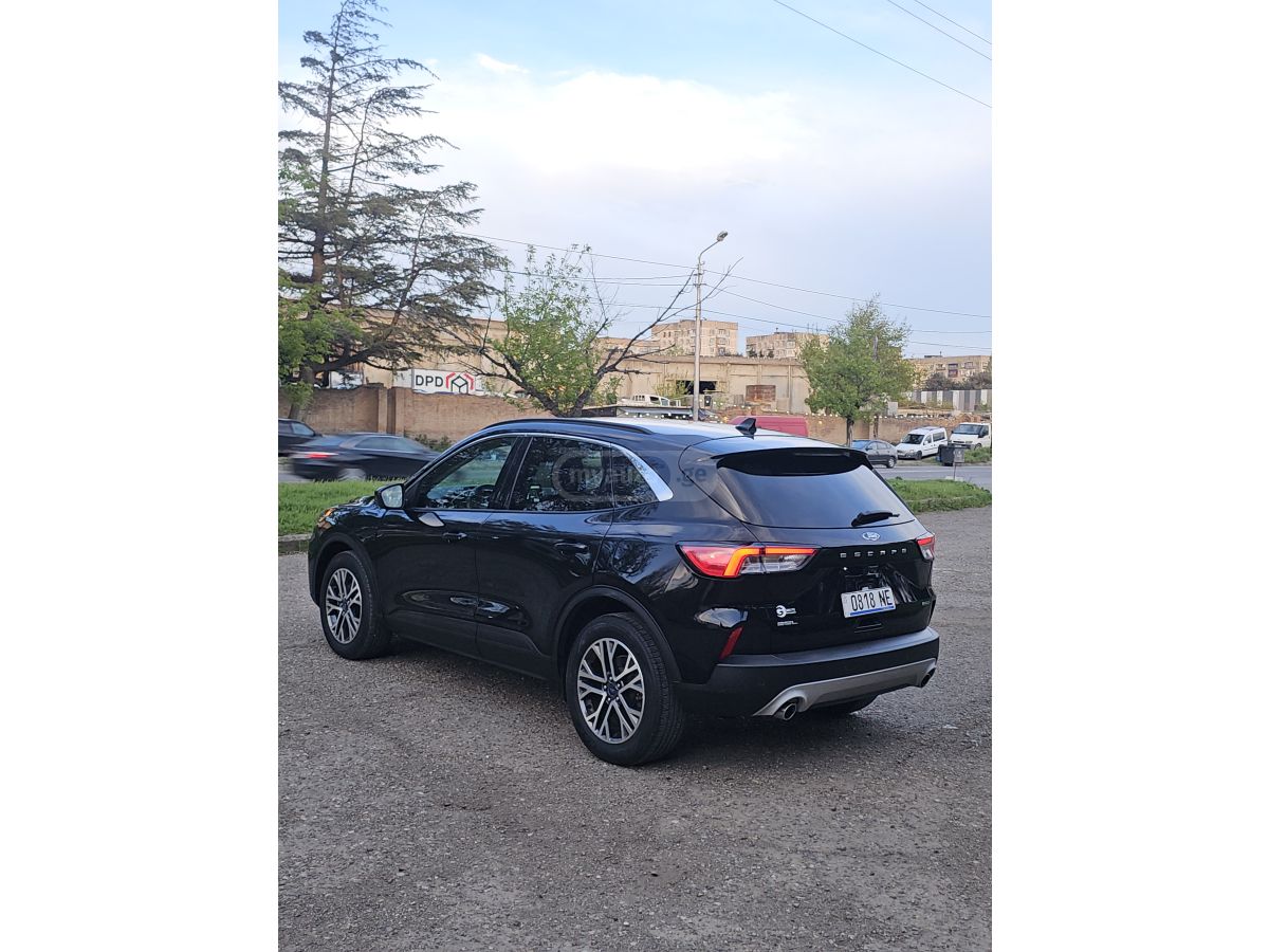 Ford Escape - фото 4