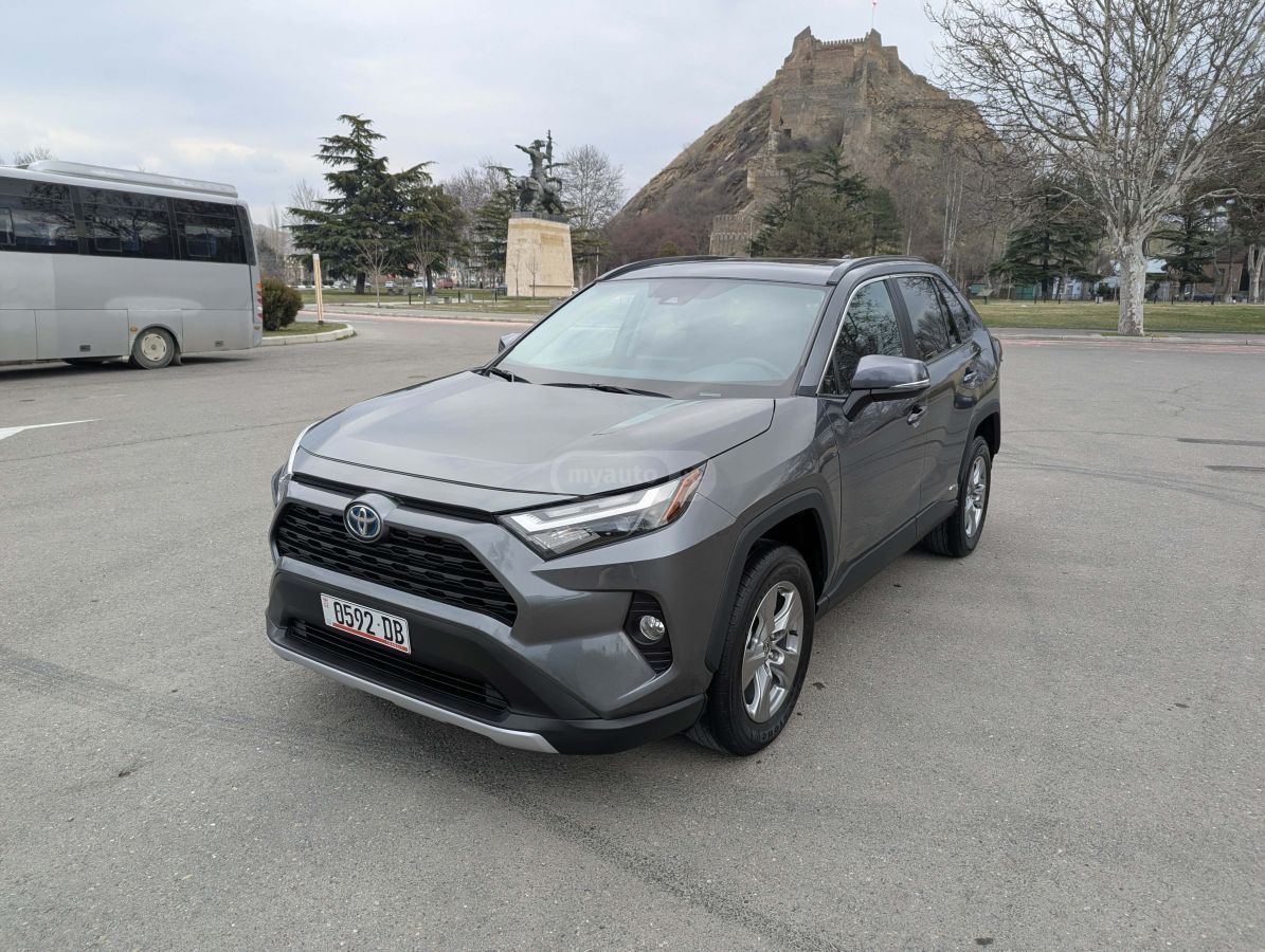 Toyota XLE 4dr All Wheel Drive Automa — миниатюра 2