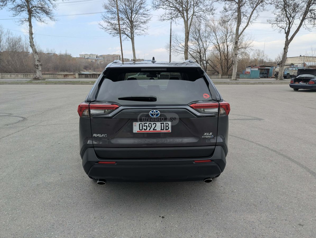 Toyota XLE 4dr All Wheel Drive Automa — миниатюра 6