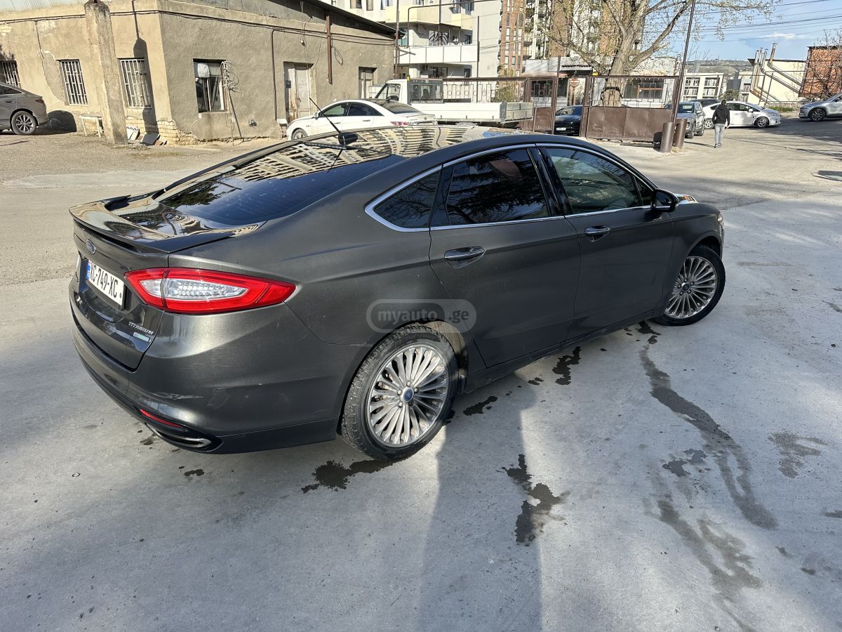 Ford Fusion - фото 5