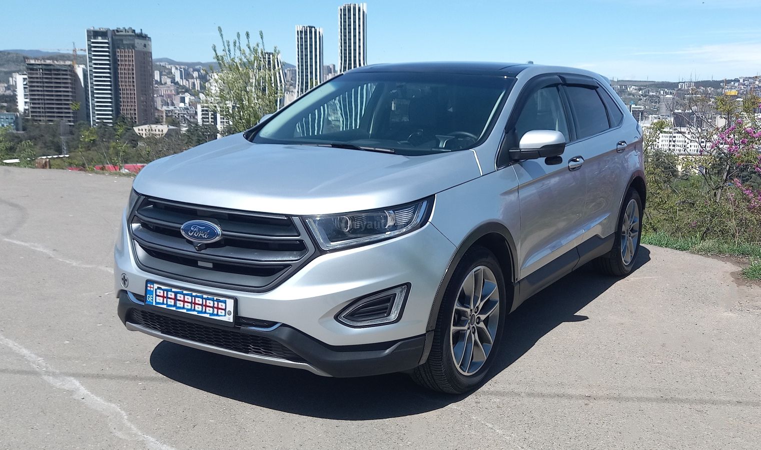 Ford Edge - фото 1