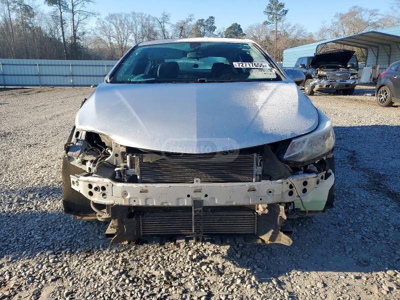 Chevrolet Cruze - фото 4