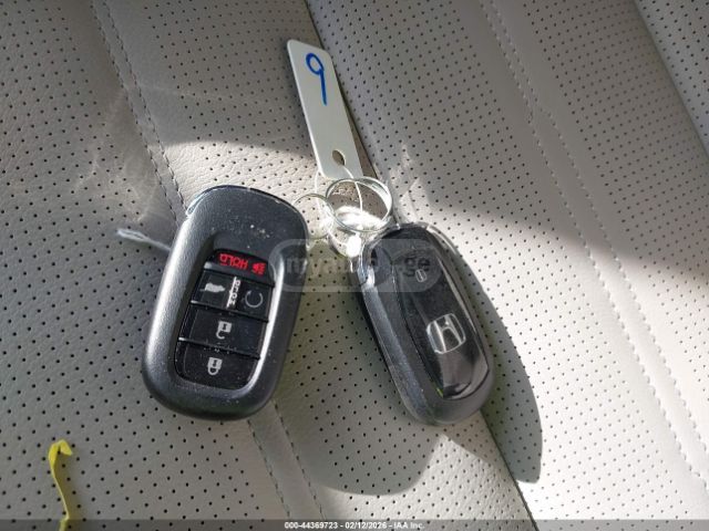 Honda CR-V EX-L 4dr All-Wheel Drive CVT 2025 — миниатюра 8