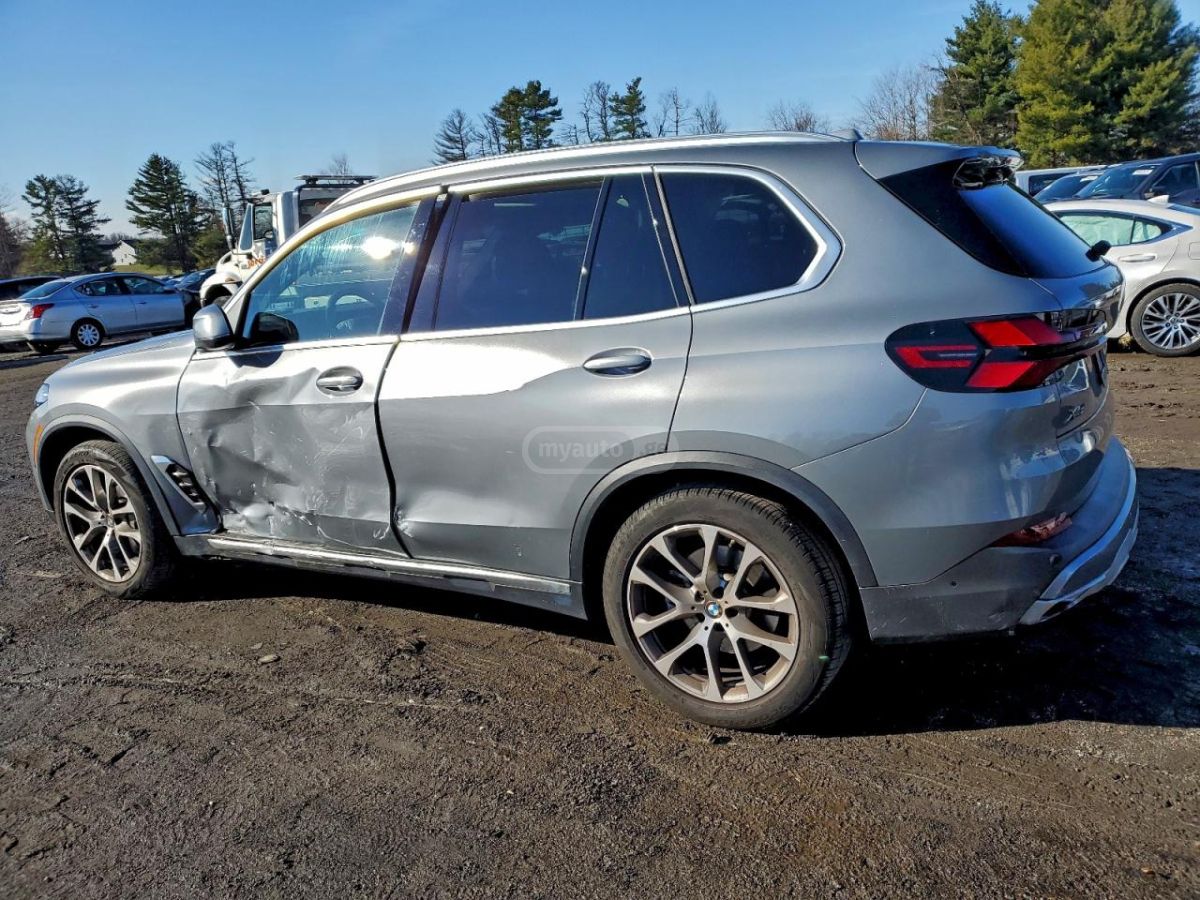 BMW xDrive40i 4dr All Wheel Drive — миниатюра 2