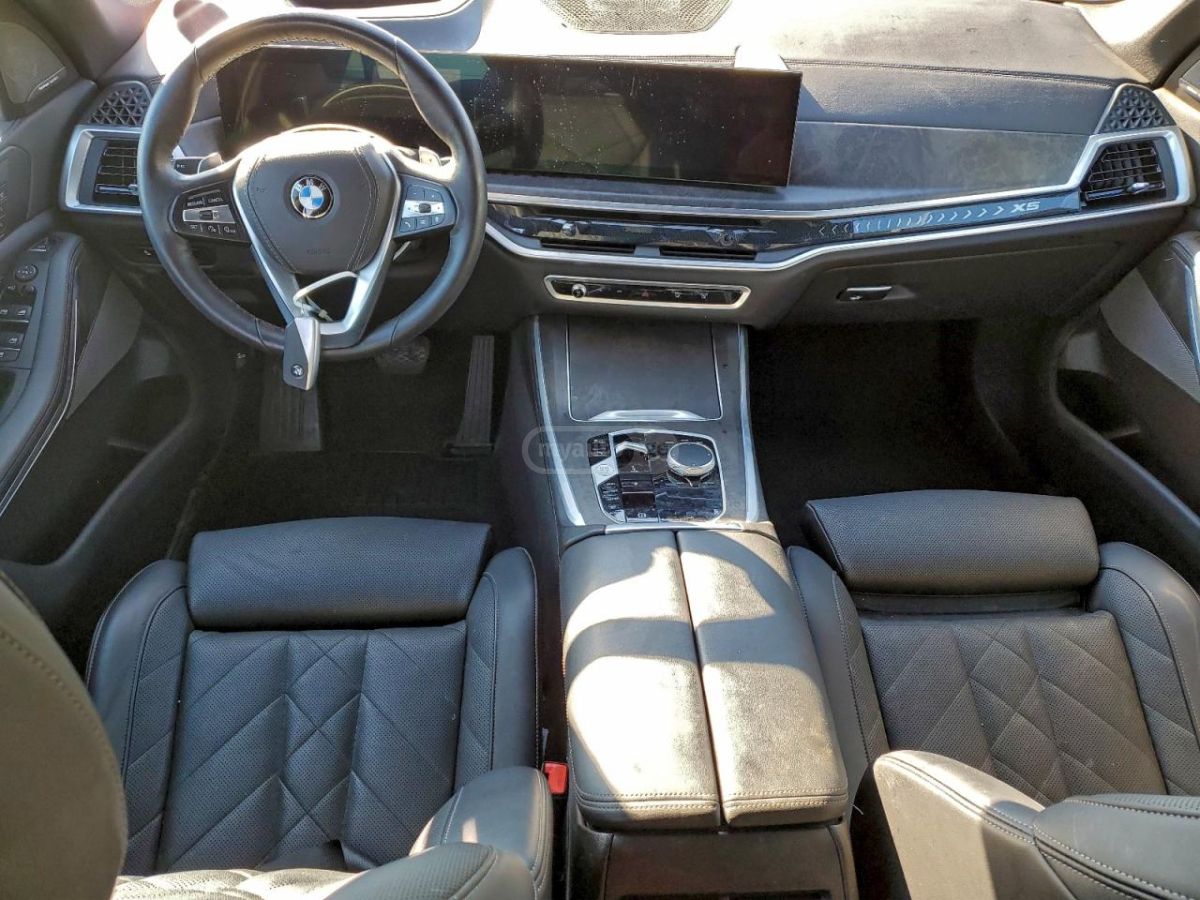 BMW xDrive40i 4dr All Wheel Drive — миниатюра 5