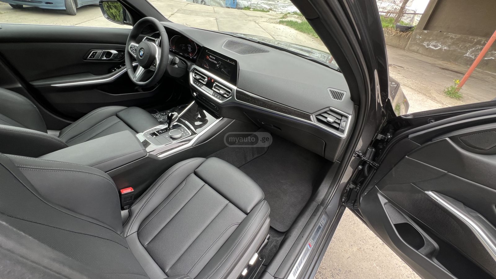 BMW 330 - фото 8